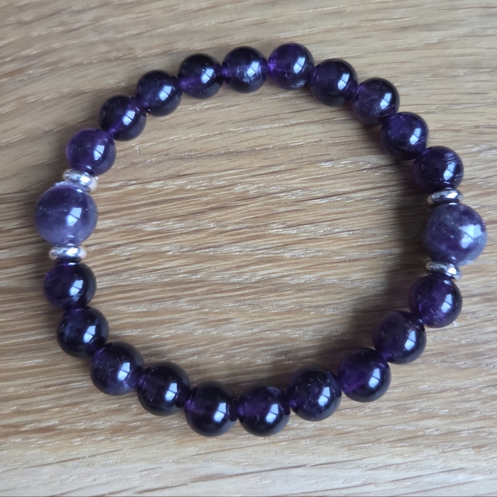 Amethyst Beads Stretch Bracelet - Hand Crafted - Picture 6 of 13